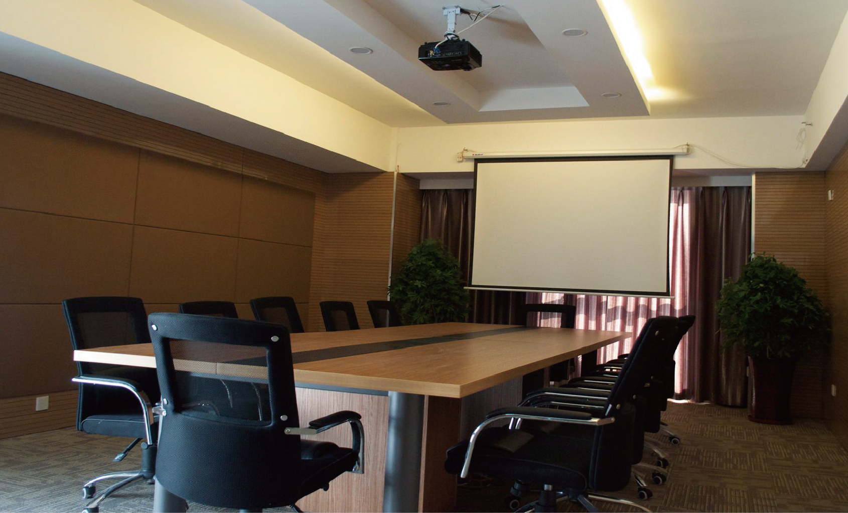 微型針孔攝像機如何找出