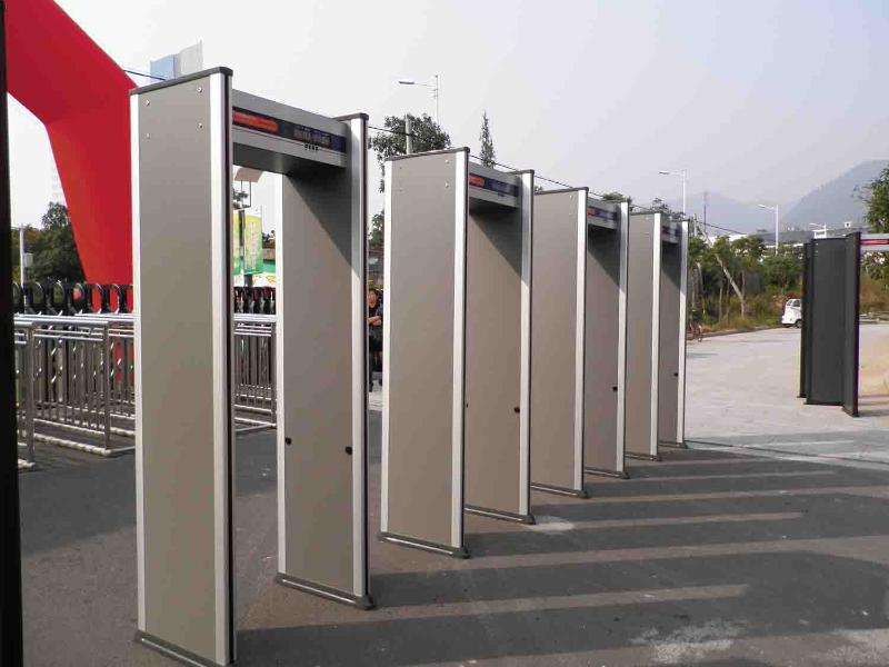 機(jī)關(guān)單位或企業(yè)該如何選擇安檢門？這四點(diǎn)很重要！