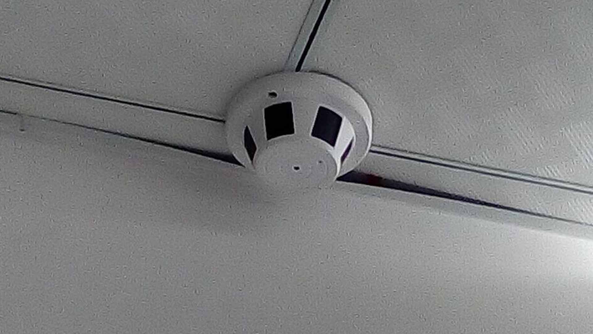 針孔攝像頭和煙感該如何區(qū)分？